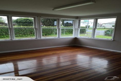 Photo of property in 57 Farringdon Street, Glen Innes, Auckland, 1072