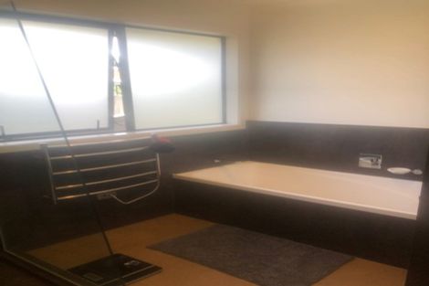 Photo of property in 111 Roberta Crescent, Orewa, 0931