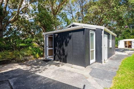 Photo of property in 873 Cove Road, Waipu, 0582