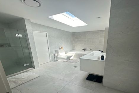 Photo of property in 38c Links Road, New Lynn, Auckland, 0600