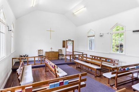 Photo of property in 35 Ocean Road, Paekakariki, 5034