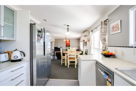 Photo of property in 51 Lanark Crescent, Tamatea, Napier, 4112