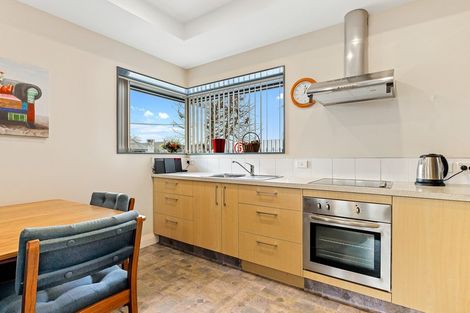 Photo of property in 12a Grassmere Street, Papanui, Christchurch, 8052