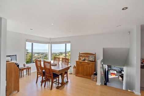 Photo of property in 17 Law Lane, Mount Pleasant, Christchurch, 8081