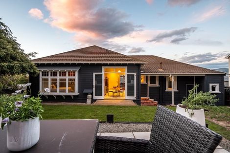 Photo of property in 149 Victoria Road, Saint Clair, Dunedin, 9012