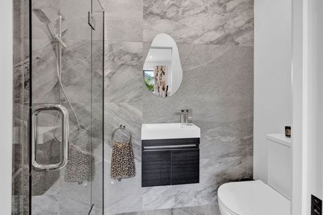 Photo of property in 25 County Drive, Hawera, 4610