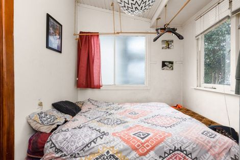 Photo of property in 137 Carlyle Street, Napier South, Napier, 4110