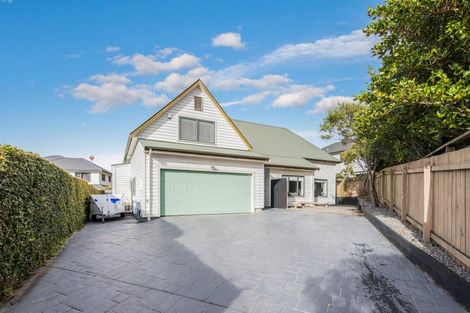 Photo of property in 7 Claverton Grove, Churton Park, Wellington, 6037