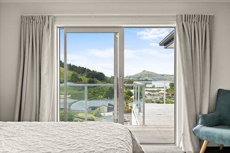 Photo of property in 17 Glendermid Close, Sawyers Bay, Port Chalmers, 9023