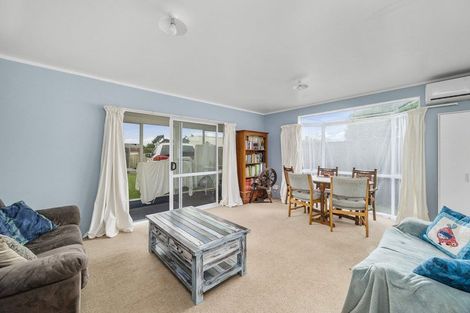 Photo of property in 59 Wallace Crescent, Glenholme, Rotorua, 3010