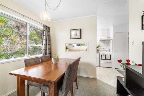 Photo of property in 8 Newstead Avenue, Browns Bay, Auckland, 0632