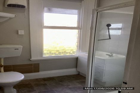 Photo of property in 3/12 Coopers Road, Dallington, Christchurch, 8061