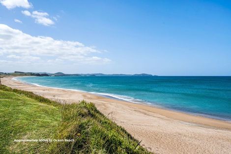 Photo of property in 9 Hall Road, Pataua North, Whangarei, 0175