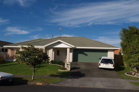 Photo of property in 19 Astoria Place, Northpark, Auckland, 2013