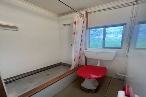 Photo of property in 20 Sunnyhill Crescent, Sunnyhills, Auckland, 2010