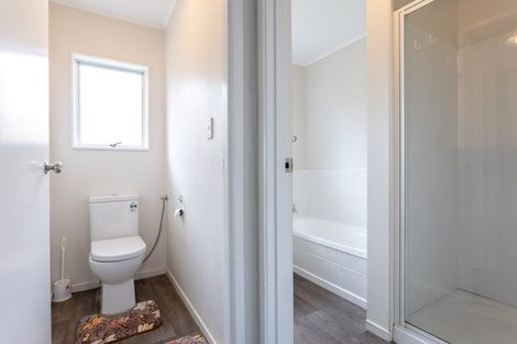 Photo of property in 45 Borich Road, Sunnyvale, Auckland, 0612