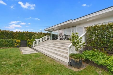 Photo of property in 9 Wendell Place, Greenlane, Auckland, 1061