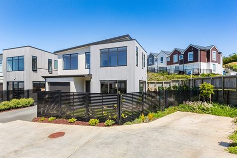 Photo of property in 2 Skysail Lane, Whitby, Porirua, 5024