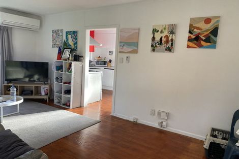 Photo of property in 2/42 Dale Crescent, Pakuranga, Auckland, 2010