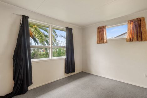 Photo of property in 1/23 Sea Spray Drive, Bucklands Beach, Auckland, 2012
