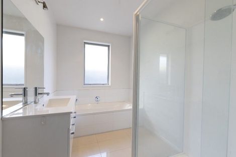Photo of property in 5 Koura Drive, Rangiora, 7400