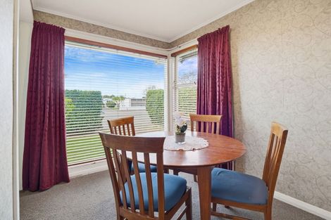 Photo of property in 59 Weston Avenue, Roslyn, Palmerston North, 4414