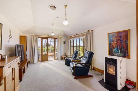 Photo of property in 22 Ravensdale Rise, Westmorland, Christchurch, 8025