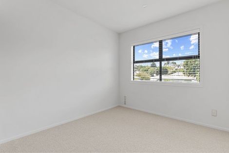 Photo of property in 8/2 Stewart Street, Raglan, 3225