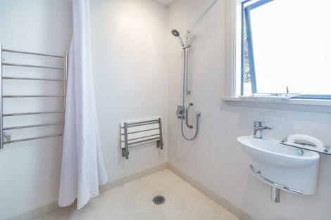 Photo of property in 374 Sawyers Arms Road, Harewood, Christchurch, 8051