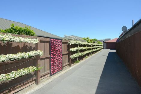 Photo of property in 299 Withells Road, Avonhead, Christchurch, 8042