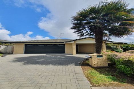 Photo of property in 125 Wellington Street, Pukekohe, 2120