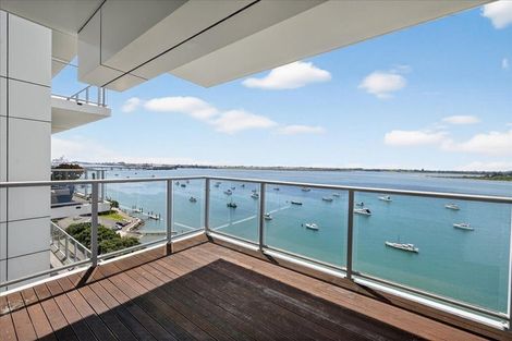 Photo of property in 12/72f Devonport Road, Tauranga, 3110