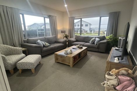 Photo of property in 37 Outlook Terrace, Silverdale, 0932