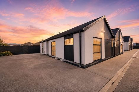 Photo of property in 4/388 Hereford Street, Linwood, Christchurch, 8011