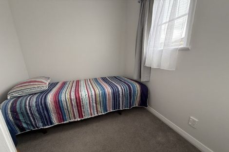 Photo of property in 13 Purser Grove, Fairfield, Lower Hutt, 5011