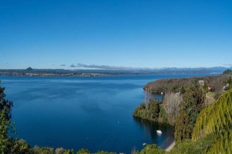 Photo of property in 2/71 Wakeman Road, Acacia Bay, Taupo, 3330