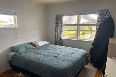 Photo of property in 84 Aberdeen Road, Campbells Bay, Auckland, 0620