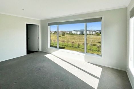 Photo of property in 12 Bastille Court, Rangatira Park, Taupo, 3330