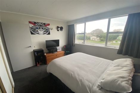Photo of property in 98 Salford Street, Windsor, Invercargill, 9810