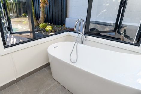 Photo of property in 69 Manuwai Drive, Matua, Tauranga, 3110