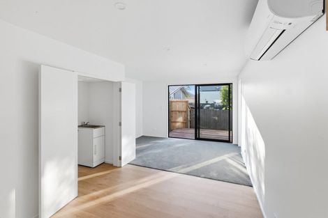 Photo of property in 3/51 Edward Avenue, Edgeware, Christchurch, 8013