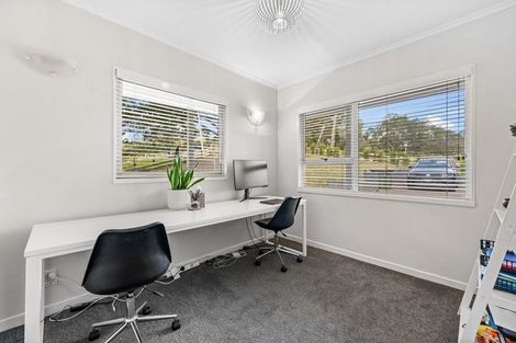 Photo of property in 219 Spur Road, Stillwater, Silverdale, 0993