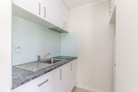 Photo of property in 167 Sutherland Road, Lyall Bay, Wellington, 6022