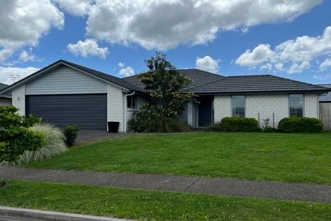 Photo of property in 98 Penetaka Heights, Pyes Pa, Tauranga, 3112