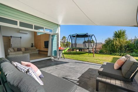 Photo of property in 32a Ohuirehe Road, Coastlands, Whakatane, 3120