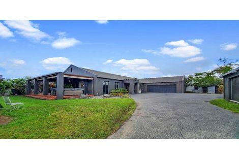 Photo of property in 29 Te Wharau Drive, Greenhithe, Auckland, 0632