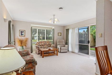 Photo of property in 6 Lavender Place, Papamoa Beach, Papamoa, 3118