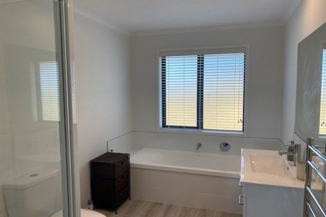 Photo of property in 6 Mercury Lane, Papamoa, 3118