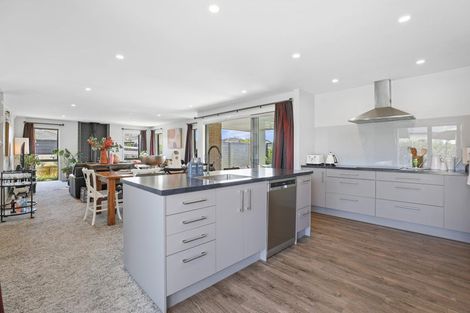 Photo of property in 11 Royal Coachman Drive, Nukuhau, Taupo, 3330