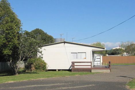 Photo of property in 16 Mercury Street, Whitianga, 3510